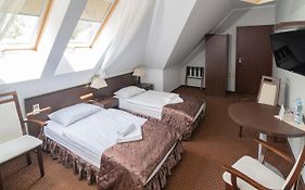 Hotel Pod Filarami